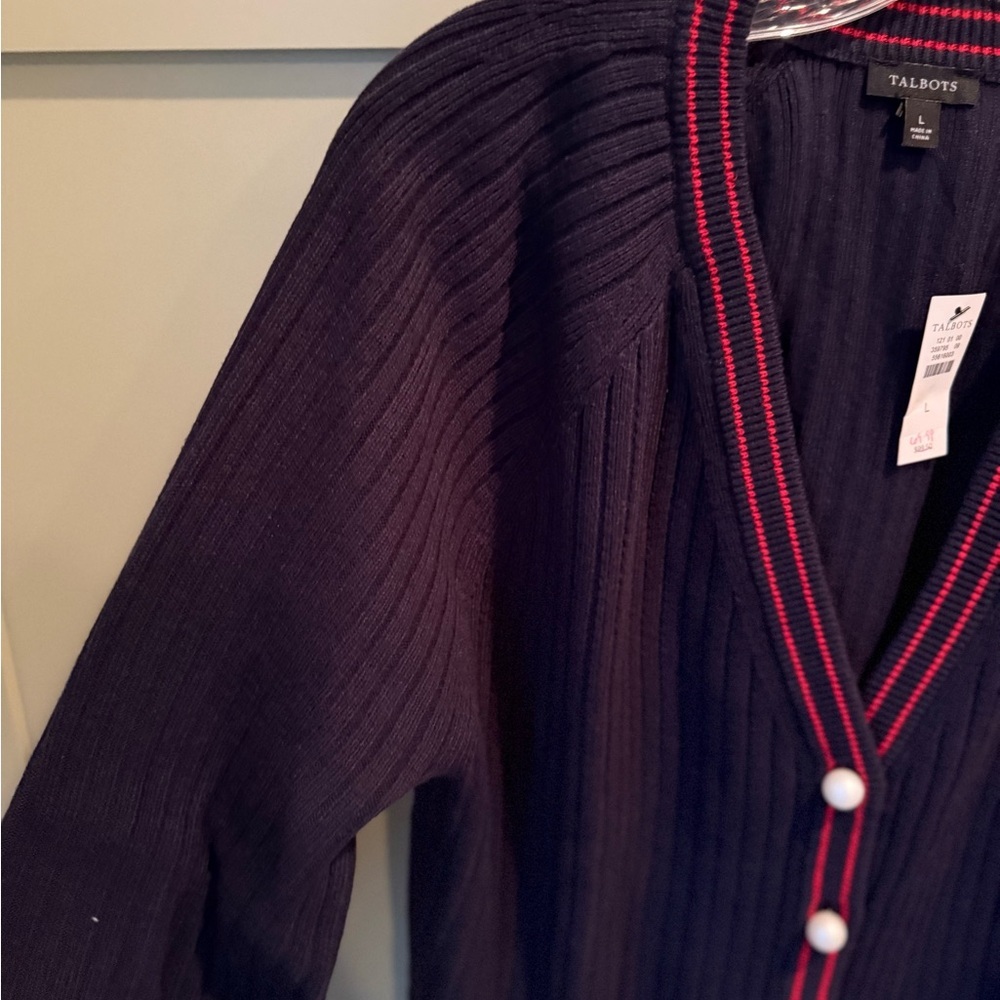 NWT Talbots Navy V-Neck Cardigan w Red Trim and Faux Pearl Accents SZ L - Picture 3 of 13